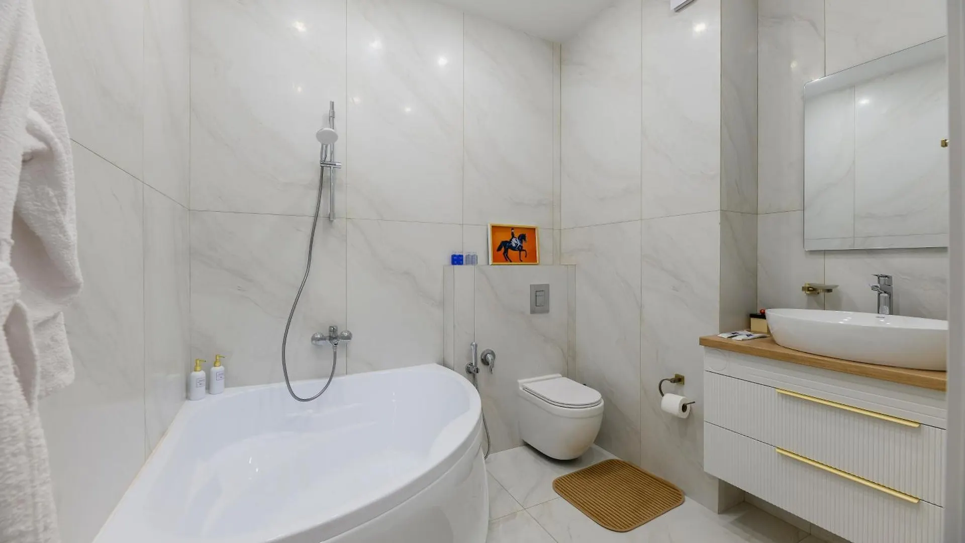Ближе К Солнцу Apartment Almaty